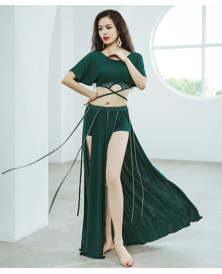 Женский костюм для танца живота с длинной юбкой и разрезом | Тематическая одежда