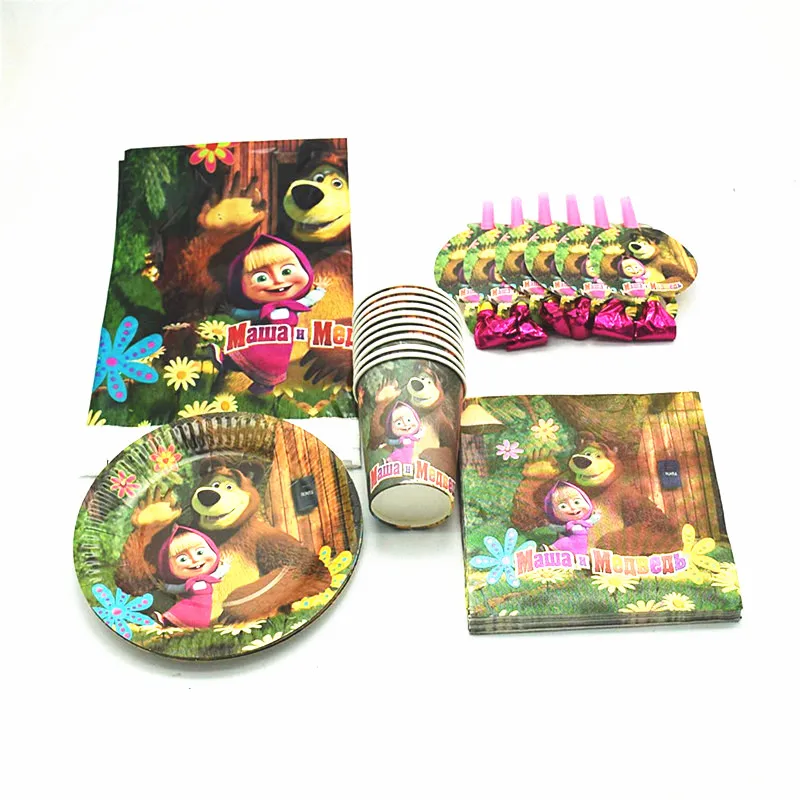 С персонажем из мультфильма Маша и Медведь Детская одежда 53/85 шт. на день рождения