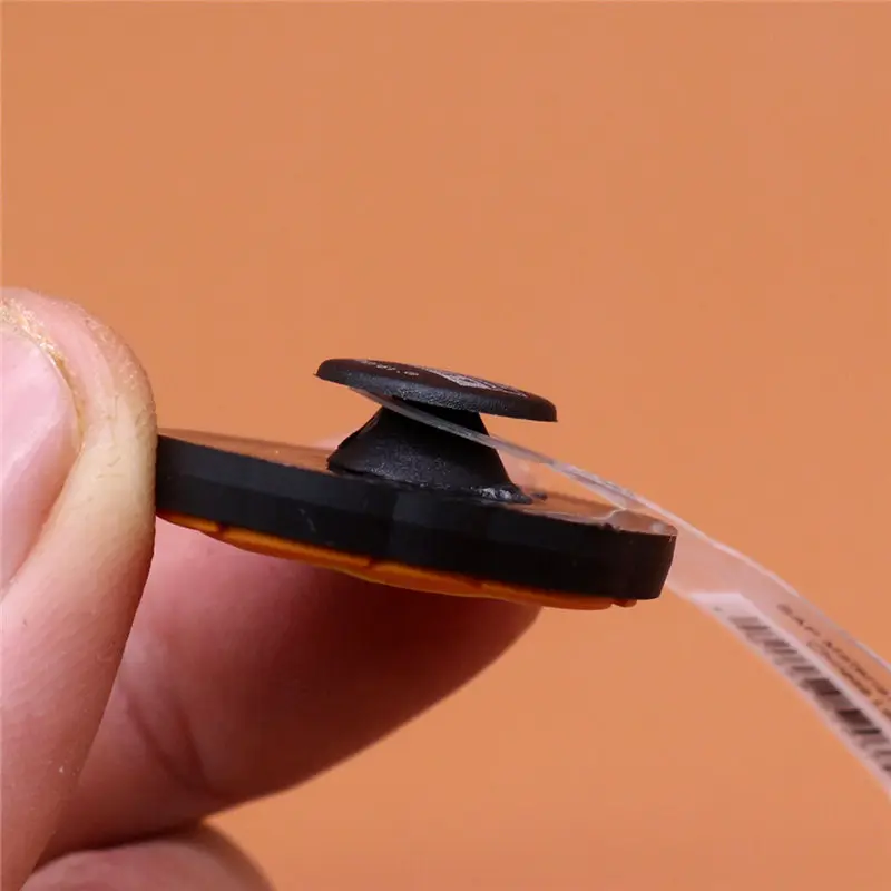 Original PVC Croc Shoe Charms NEW Skeleton Cartoon Bus Alien Pumpkin Lantern Slippers Decorations for Jibz Kids Party Gifts U196