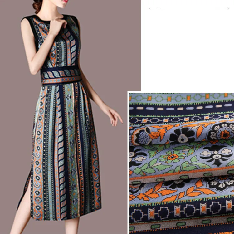 

Stock woven ladies scarf fabric plaid printing high-end fashion spring and summer dress scarf fashion fabric