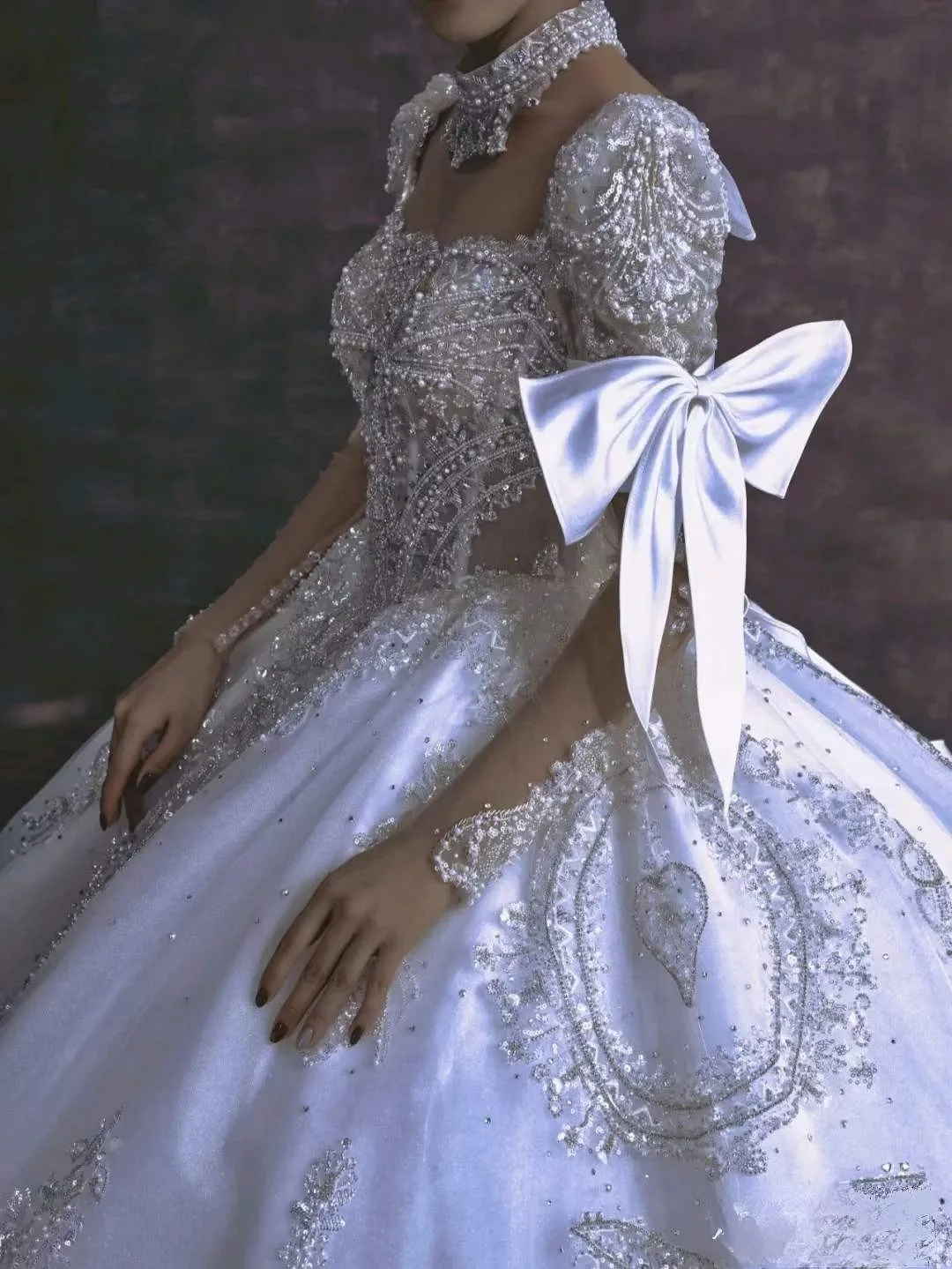 Рисунок 2 - Кружевное бальное платье с бисером на заказ