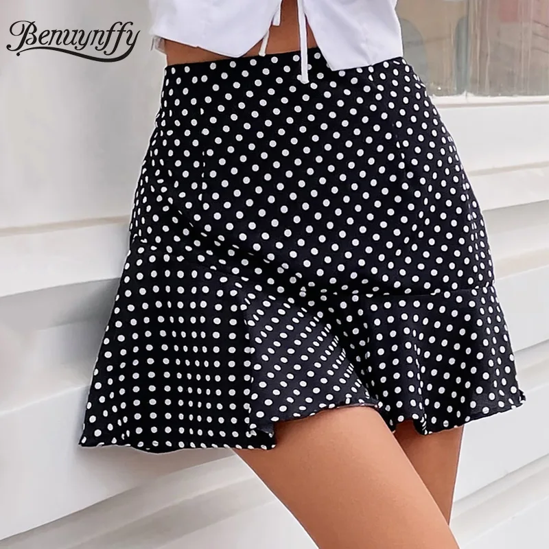 Benuynffy High Waist Polka Dot Ruffle Hem Skirts Women New Fashion High Street Zip Back Summer Casual Mini Skirt Female Bottoms
Benuynffy High Waist Polka Dot Ruffle Hem Skirts Women New Fashion High Street Zip Back Summer Casual Mini Skirt Female Bottoms