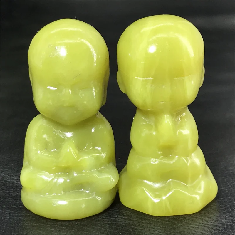 

1pcsWholesale natural crystal carving geode stone little monk statuette collection handicraft gift small ornament