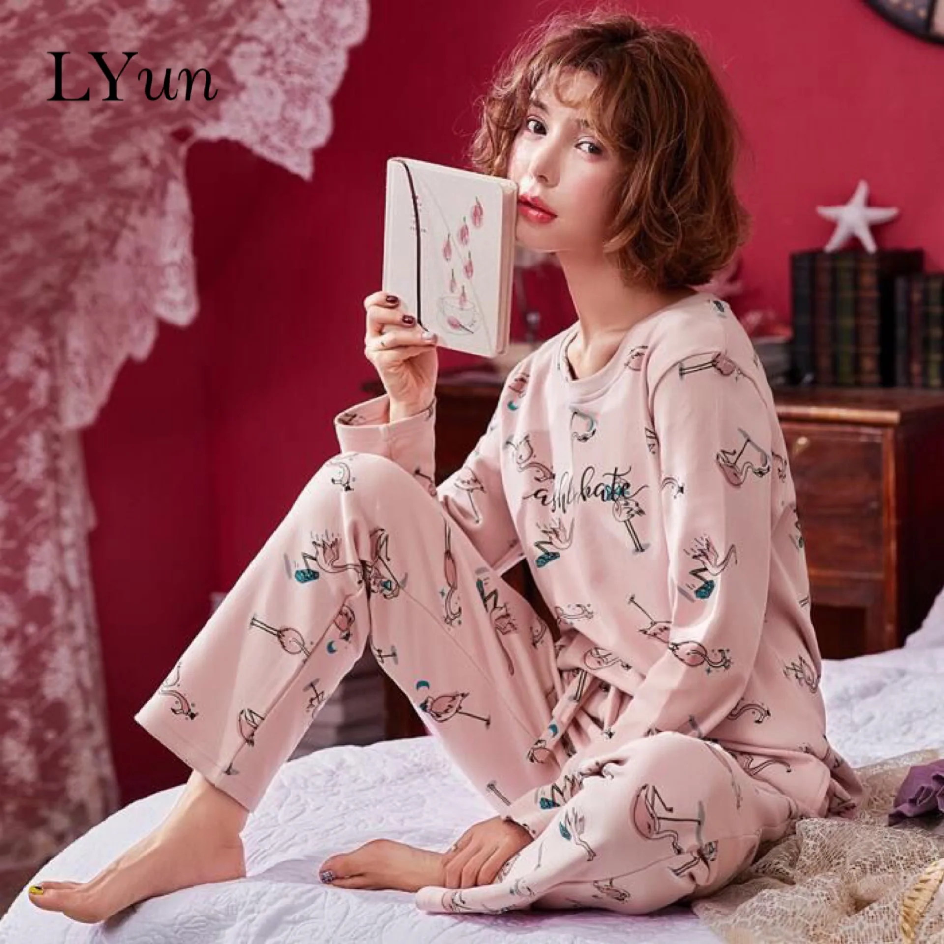 LYun женские пижамы весенние и осенние Длинные Мультяшные Хлопковые большие