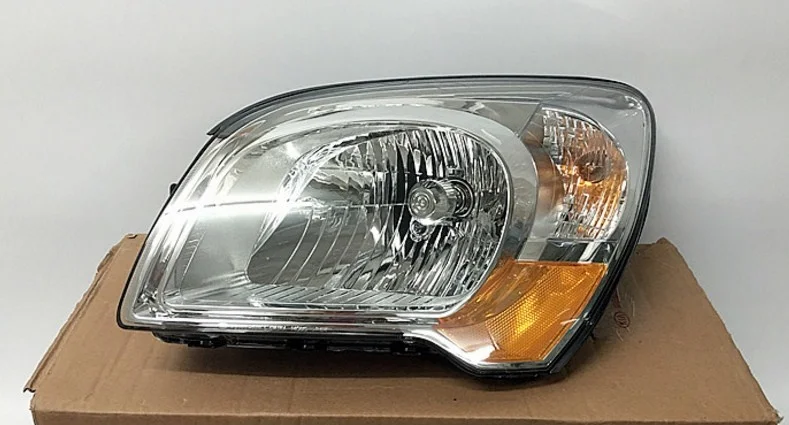 

Фара для Kia Sportage 2006-2012