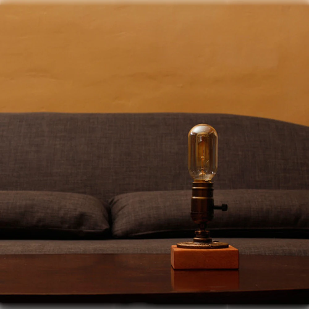 Европейский классический ретро журнальный магазин настольная лампа дерево