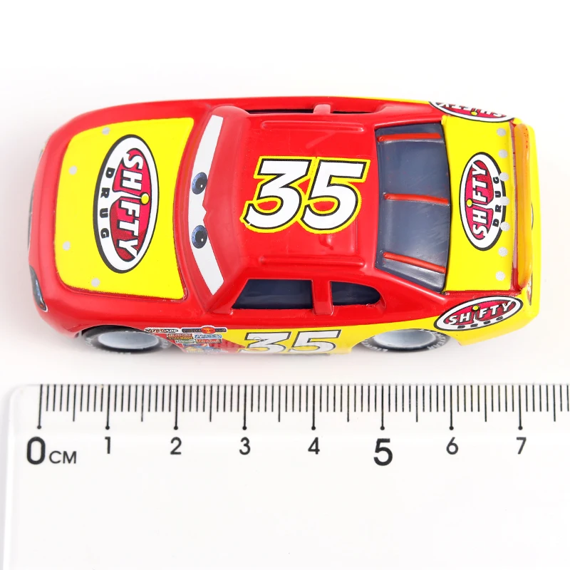 

The New Disney Pixar Car Series 3 Lightning McQueen 1:55 Die Cast Metal Alloy Model Car Toy Car Child Birthday Christmas Gift