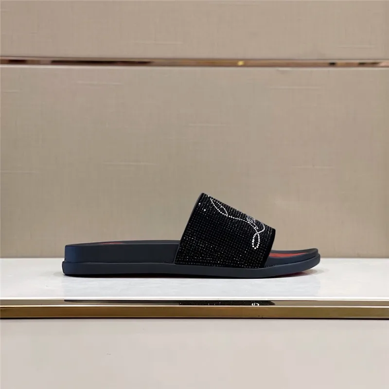 

GXCMHBWJ High Quality Fashion Women Slippers Open Toe Crystal Rivet Flip Flops Trend Personality Outdoor Platform Ladies Shoes