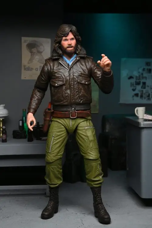 NECA 04901 Monster Jet Gang version of MacReady 7 &quothand action model | Игрушки и хобби