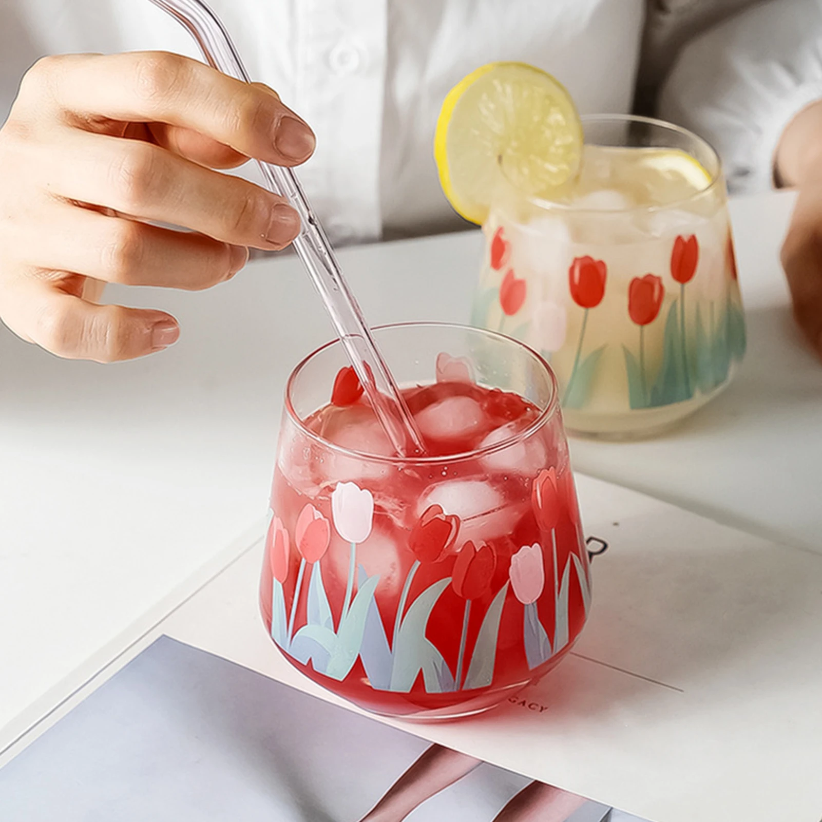 

Colorful Mugs Strawberry Milk Cute Kawaii Cups Vintage Tulip Flower Printed Transparent Beer Whiskey Glass Turkish Coffee Cups