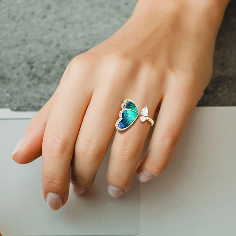 Модное милое кольцо золотистого цвета с изображением бабочки картина маслом