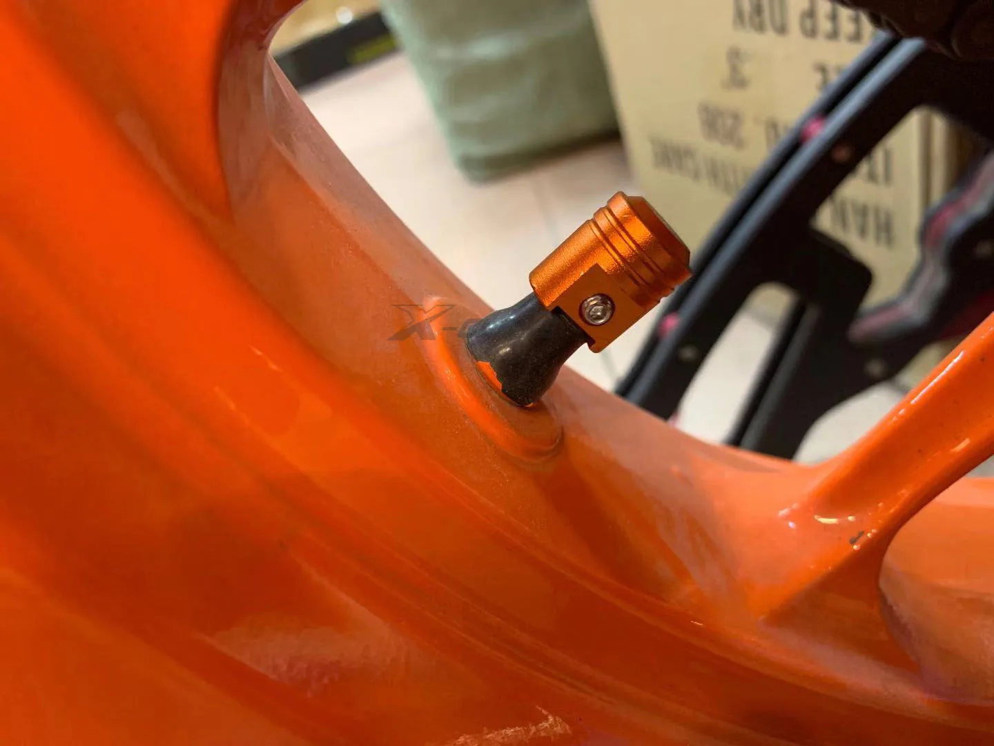 Флюоресцентная Крышка для клапана пневматической шины оранжевая крышка KTM RC 125 200