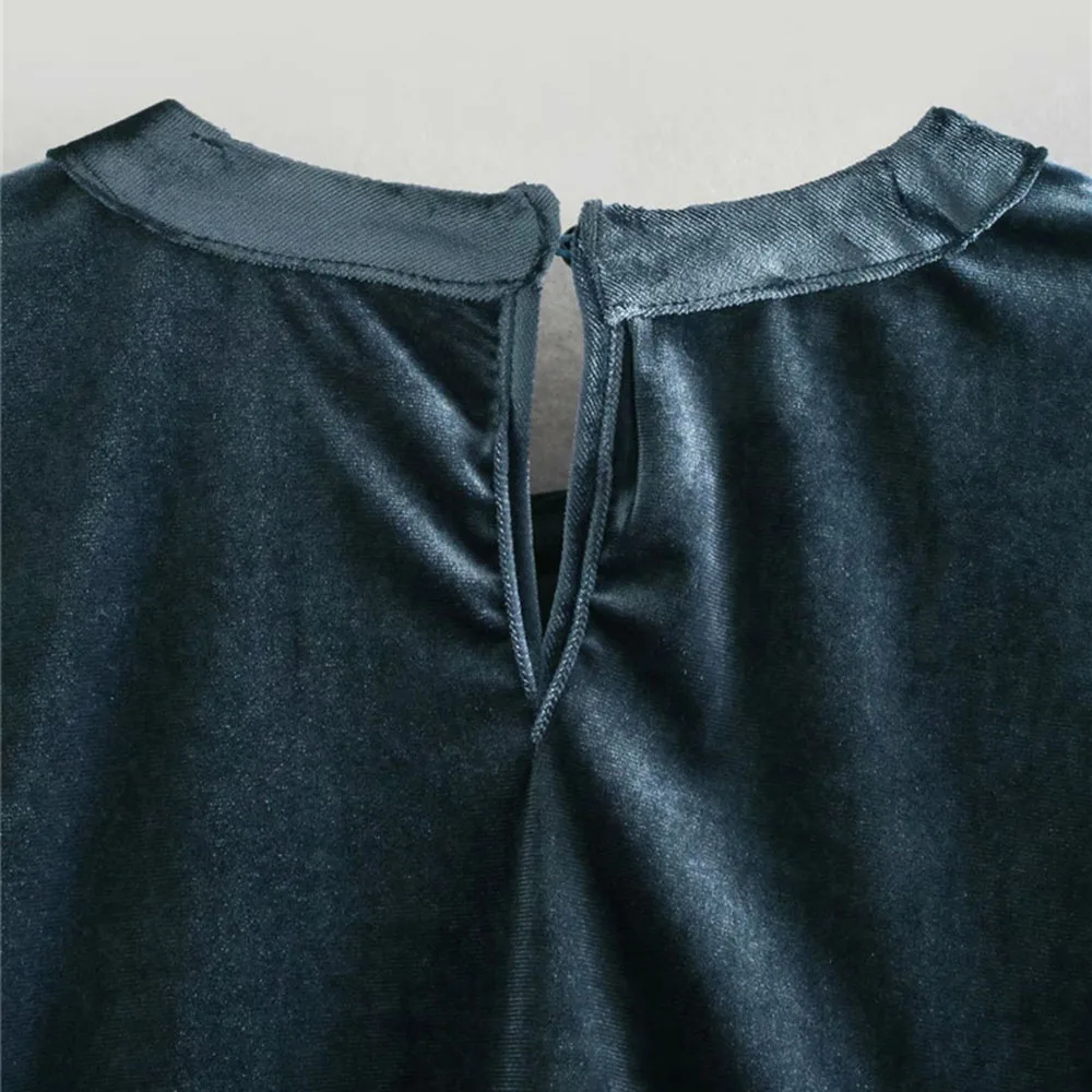 

Japan Style Blouse Spring Autumn Korean Fashion Temperament Loose Casual Retro Velvet Embroidery Round Neck Long Sleeve 2021