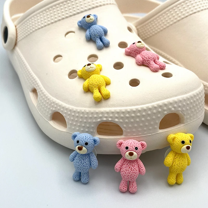 

Colorful 3D Cute Kawaii Bear Resin Shoe Badges Decoration Fit For Women's Croc Sandals Clogs Charms Kid's Gifts DIY Accessories