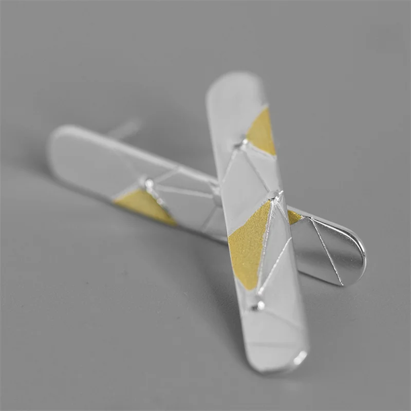 Женские серьги-гвоздики геометрической формы из серебра 925 пробы | Украшения и