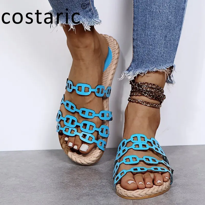 

Женские шлепанцы с цепочкой из ПУ кожи, сандалии в римском стиле, уличные шлепанцы на плоской подошве, дышащие пляжные тапочки с перфорацией...