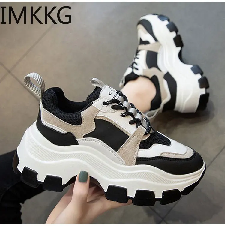 Кроссовки женские на шнуровке повседневная Нескользящая спортивная обувь