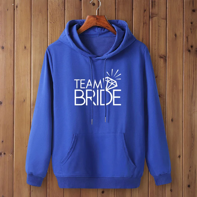 Толстовка Женская зимняя с капюшоном и стразами в стиле Харадзюку | одежда