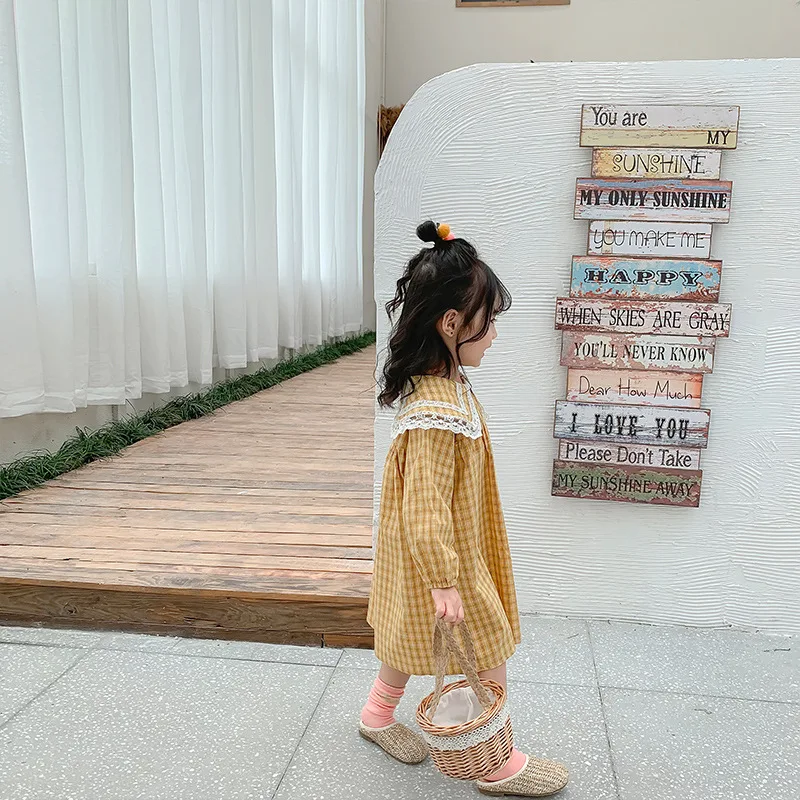 Baby Girls Plaid Dress Korean Style Autumn New Chic Children Princess Dresses Lace Collar Robe Toddlers Kids Clothes
