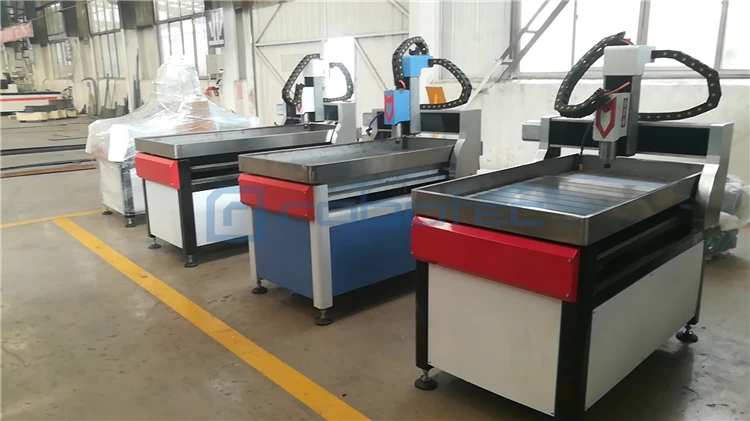 Высокое качество гравировка по дереву металлу фрезерный станок с ЧПУ 6090 мини 4