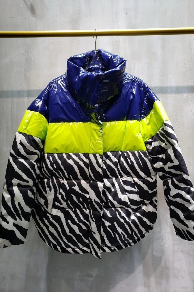 

Women Short Parkas Bright Zebra Print Color Contrast Splicing Bread Jacket Large High Collar Warm Cotton Jacket for Women