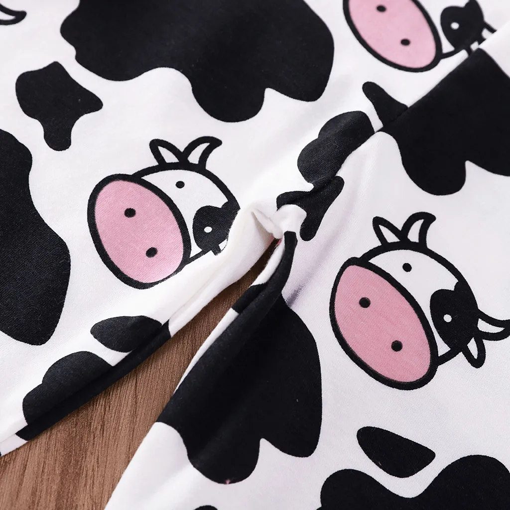 Детская осенняя одежда милый комбинезон с длинными рукавами и рисунком коровы