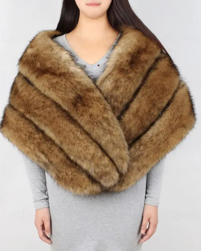 

Popular Fashion Faux Fur Wide Striped Leather Shawl Accessories with Bridal Shawl