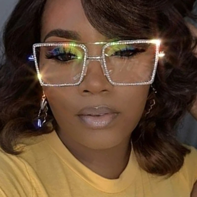 

New Trendy Vintage Metal Luxury Shining Diamond Glasses Frame Women Fashion Handmade Eyeglasses Ladies Square Oculos Feminino