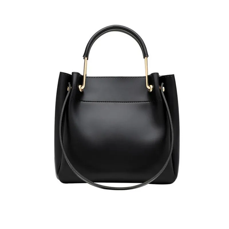 

2020 new Simple Style Brand Design Women Leather Bucket Ladies Crossbody & Messenger Bag Genuine Shoulder Female Casual bag