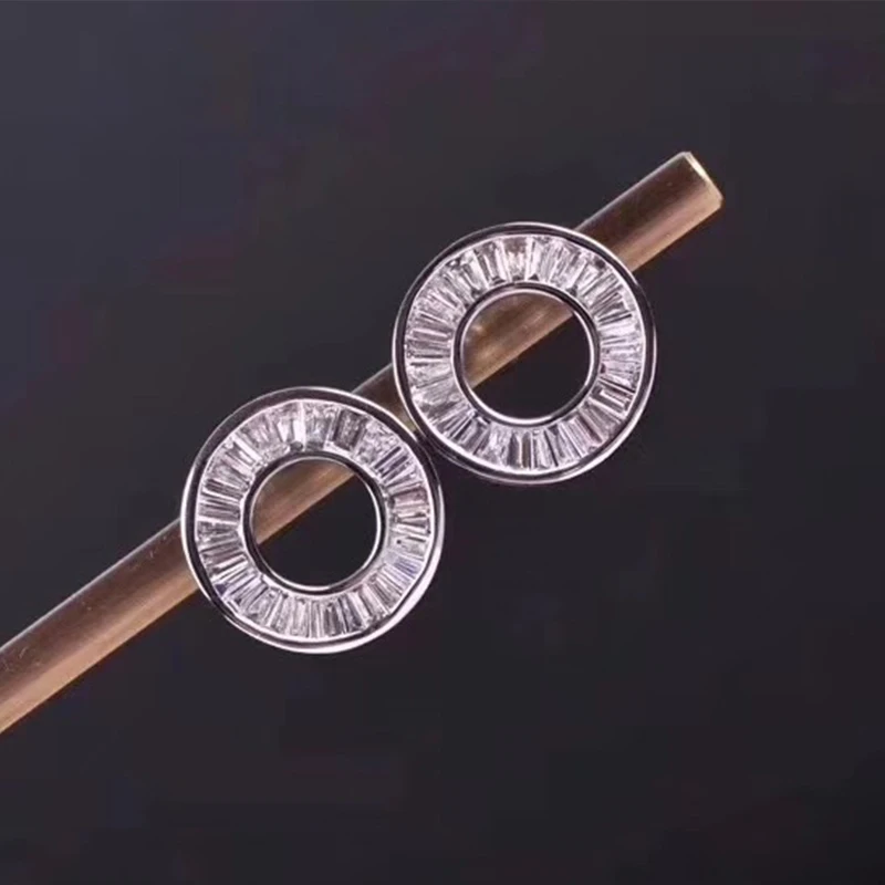 

Aazuo 18K Fashion Jewelry White Gold Real Princess Diamond Round Stud Earring Gift For Women Engagement Wedding Party Au750