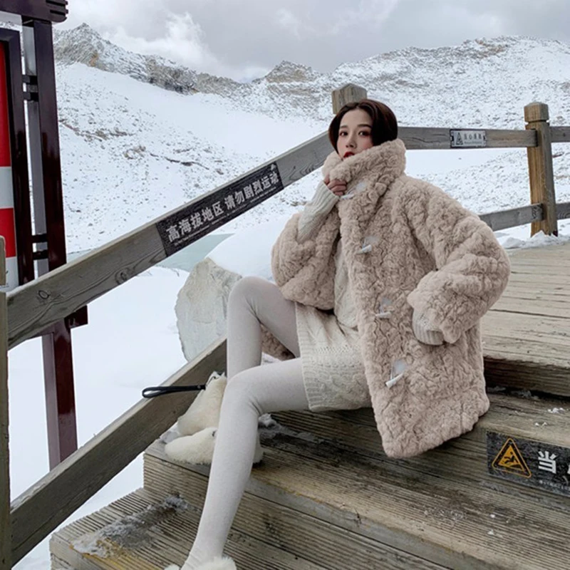 

HStar Women Winter Warm Horn Button Coat Vintage Female Long Faux Fur Overcoat Pressed flowers Rabbit fur Ladies Thick Fur