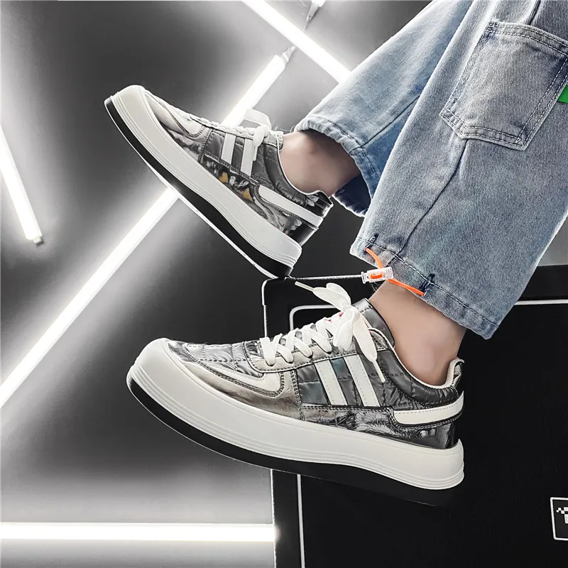 

2021 Spring Men's Light Joker simple Personality High Top Board Shoes Lace-up Rubber Hard-Wearing Walking Shoes Waterproof