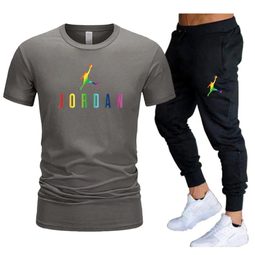 

Summer Hot Sale Men's Sets T Shirts pants Two Pieces Sets Casual Tracksuit Male 2020 Casual Tshirt Print Jordan 23 Trouse