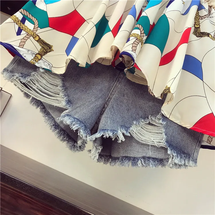 

Plus Size M 4XL Office Ladies Elegant Half Sleeve Tops For Women V Neck Ruffles Blouse Prints Top