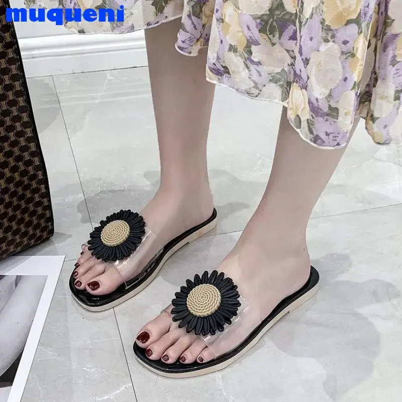 

Summer New Style Transparent PVC Jelly Slippers Outside Wear Women's Fashion Flowers Sandal Soft Comfortable Girl Beach Shoes