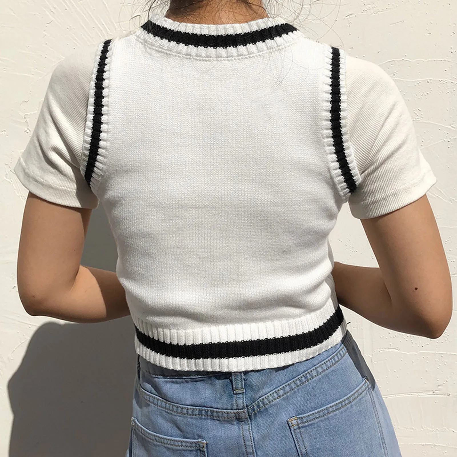 

Women Streetwear Knitwear Fashion Vest Tops V Neck Argyle Plaid Knitted Sweater