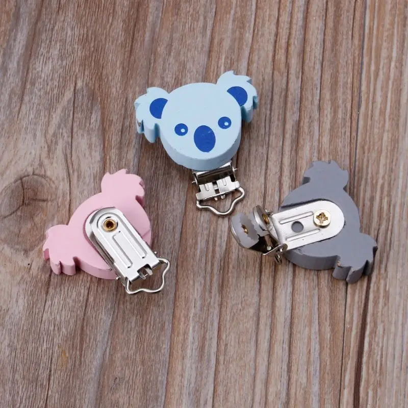 

5pcs Lovely Wooden Pacifier Clip Animal koala Baby Pacifier Clips Dummy Clips DIY Pacifier Chain Accessory