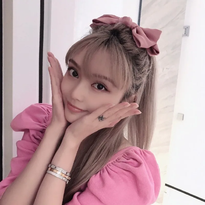 Ручной работы Многоцветный сатин с большим бантом из ленты для волос на каждый