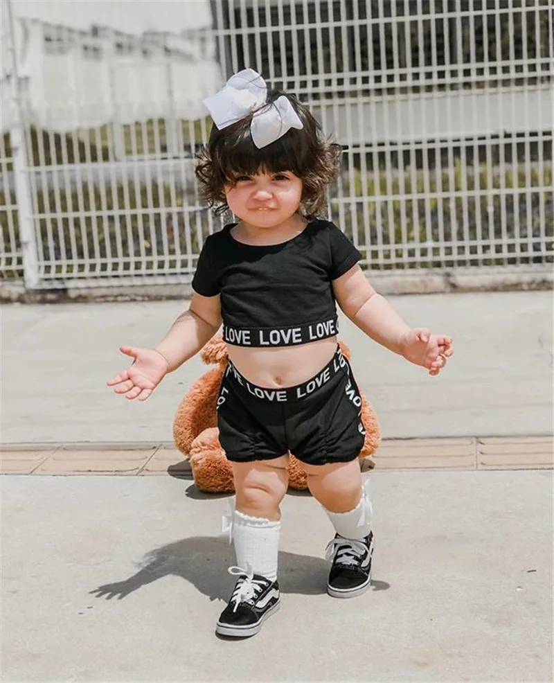 

New Girl Kid Child Black Clothing Sets Short Sleeve Letter Crop Top T Shirt Shorts Summer Casual Sunsuit Toddler Girl Clothes