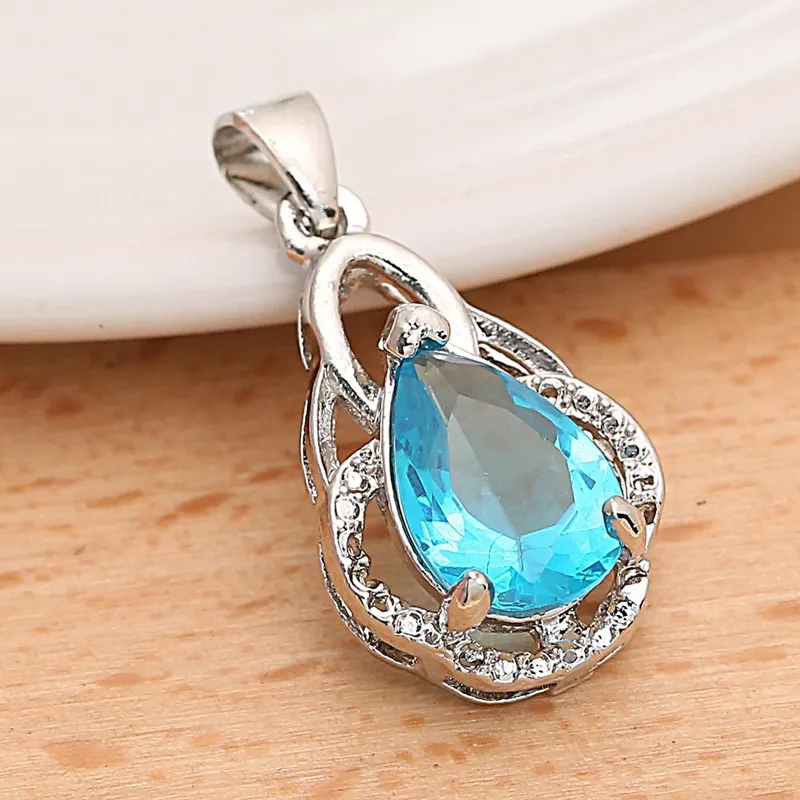 

Fashion 2021 Pure Natural Blue Zircon Pendant Carat Necklace Wedding Pendant for Women Dropshipping Gift to girlfriend