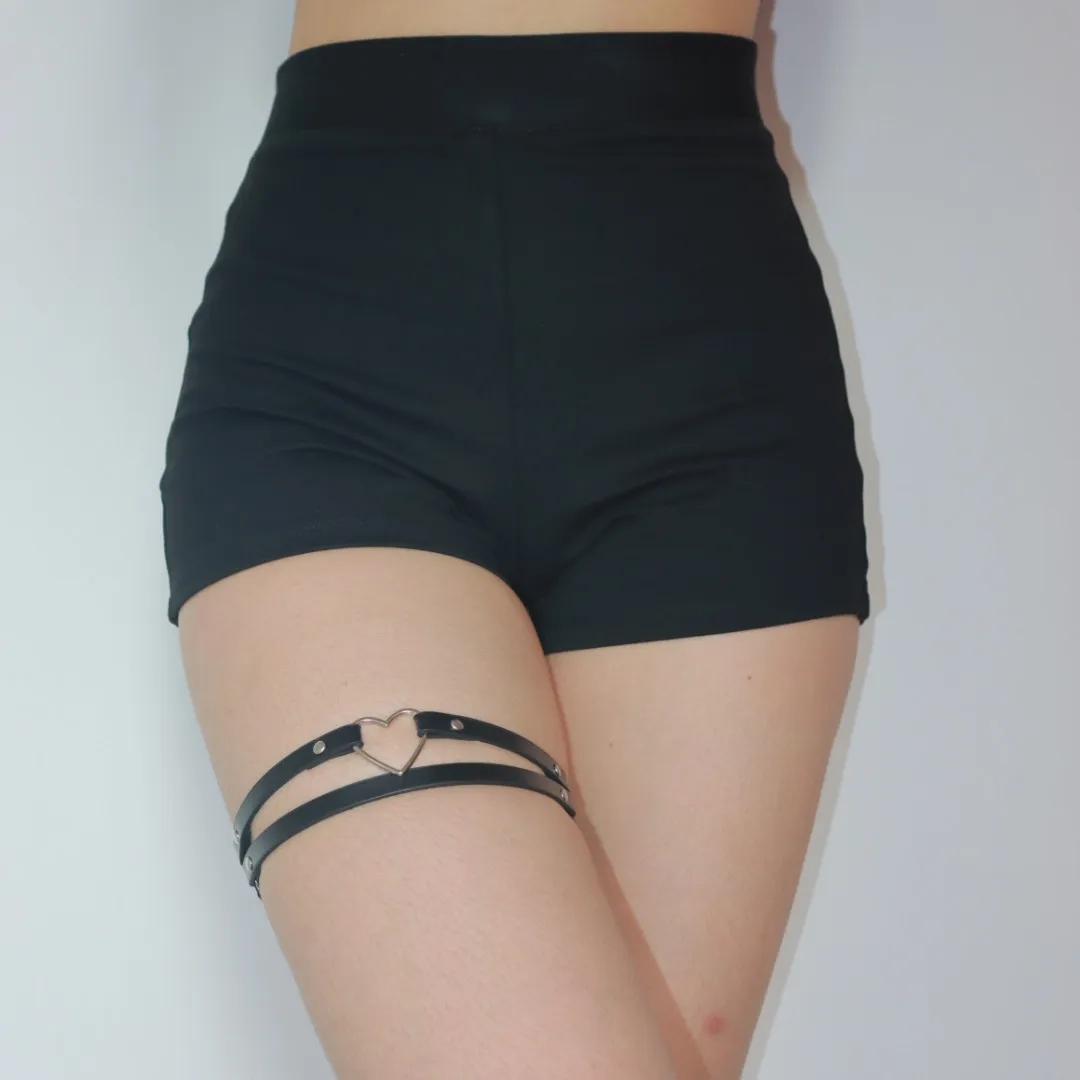 

Women Punk Heart Sexy PU Leather Leg Thigh Ring Stockings Garter Belt Suspender Strap Harajuku Elasticity Body Harness Belts