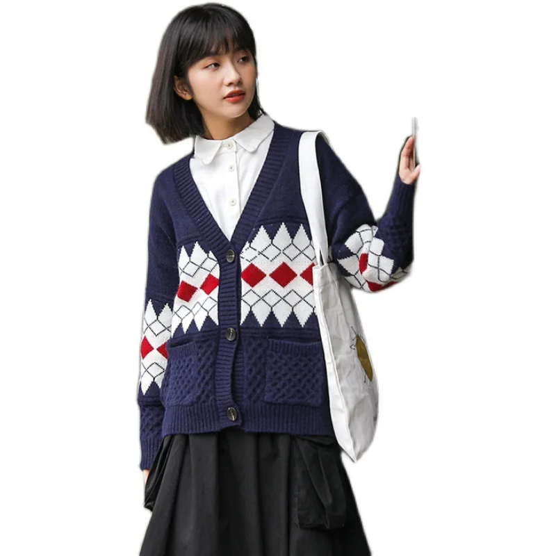 

2020 Autumn And Winter New Korean Version Of The Lazy Style V-Neck Diamond Sweater Coat Loose Wild Cardigan Sweater Women Trend
