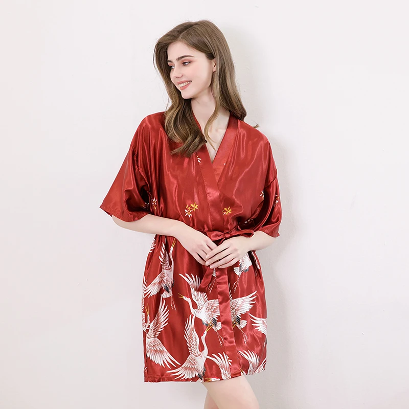 Пижама женская шелковая ночная рубашка для невесты 2020|Комплекты халатов и
