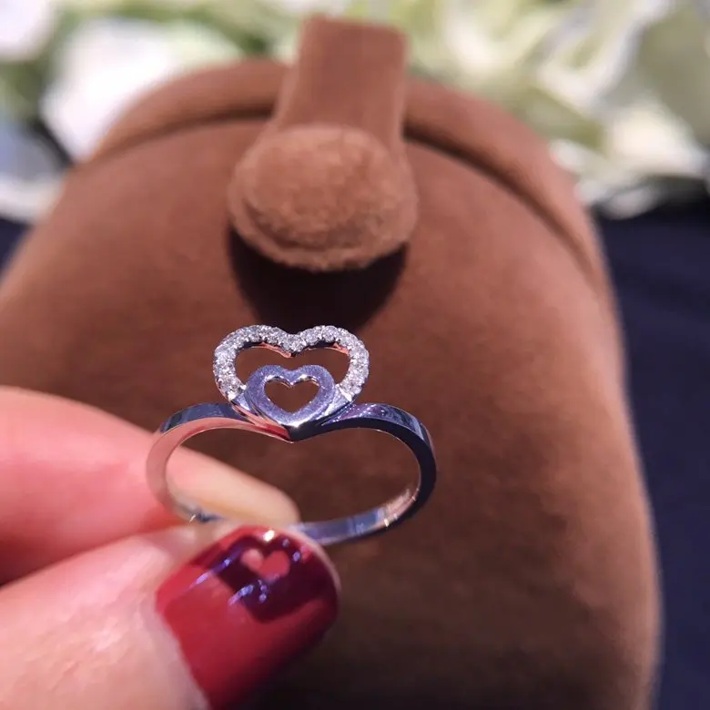 Кольцо из чистого золота 18 К с натуральным бриллиантом 2019 | Украшения и