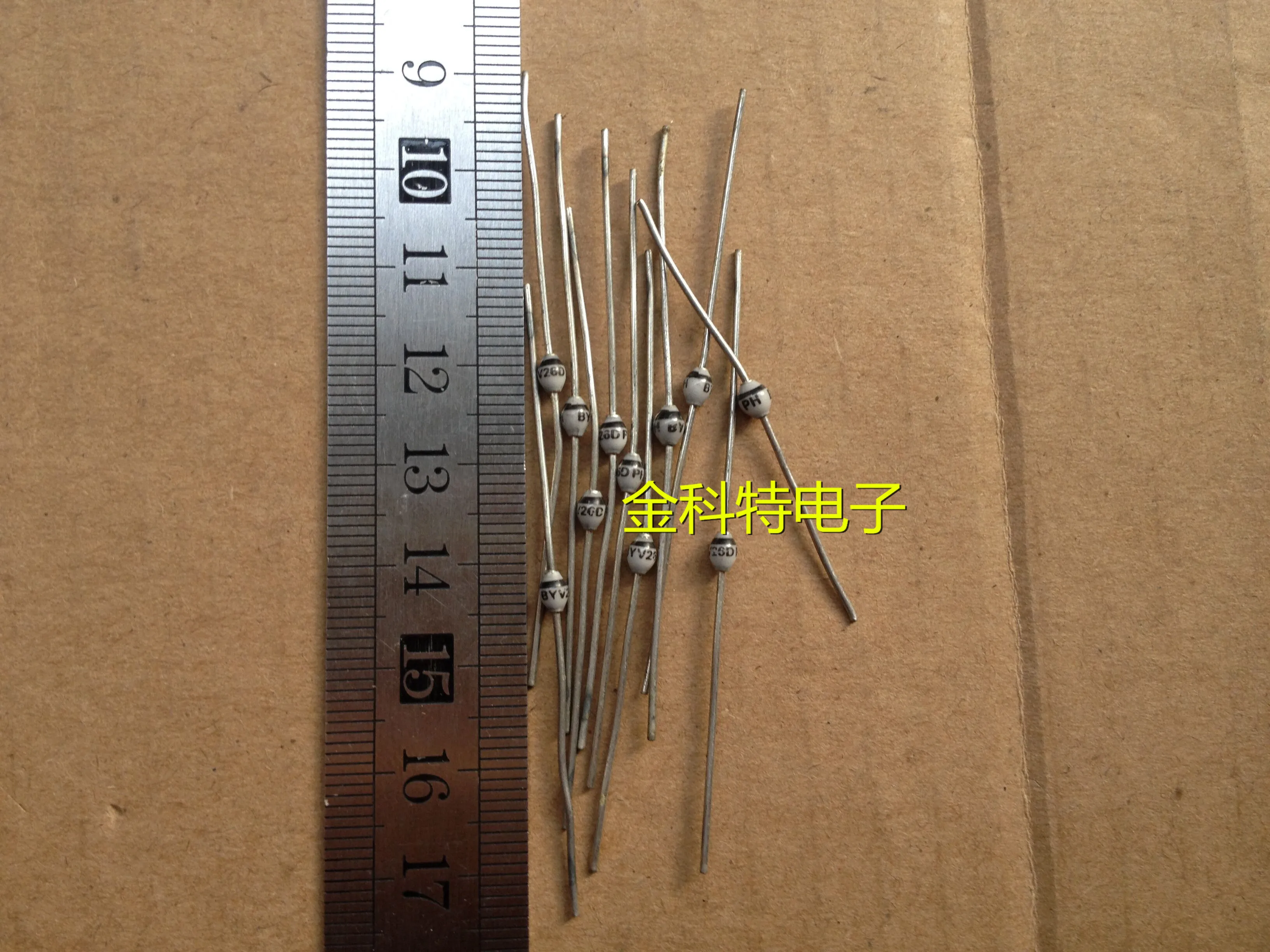 

Original New 100% ball ultra-fast recovery diode SOD-57 BYV26DPH 1A 800V 75ns (Inductor)