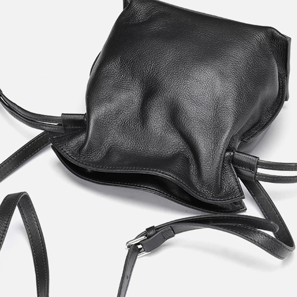

Fashion Female Handbag Cowhide Square Casual Outdoor backpack Diagonal Bag