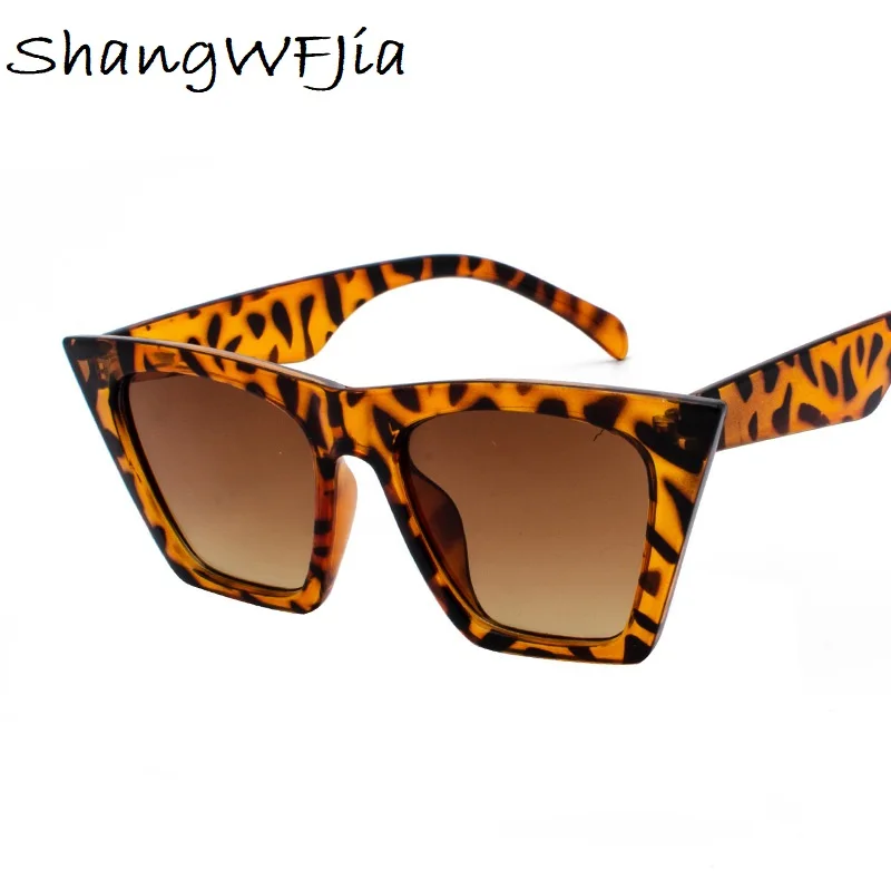 Модные женские солнцезащитные очки больших размеров в оправе квадратные