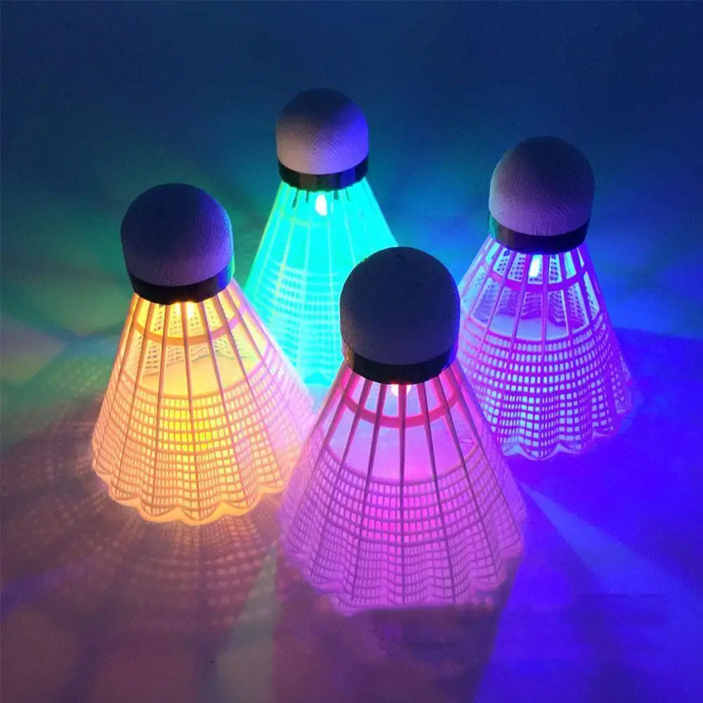 

Воланчики для бадминтона со светодиодной подсветкой, воланы для бадминтона темного цвета в виде гуся для ночного бадминтона U4u6