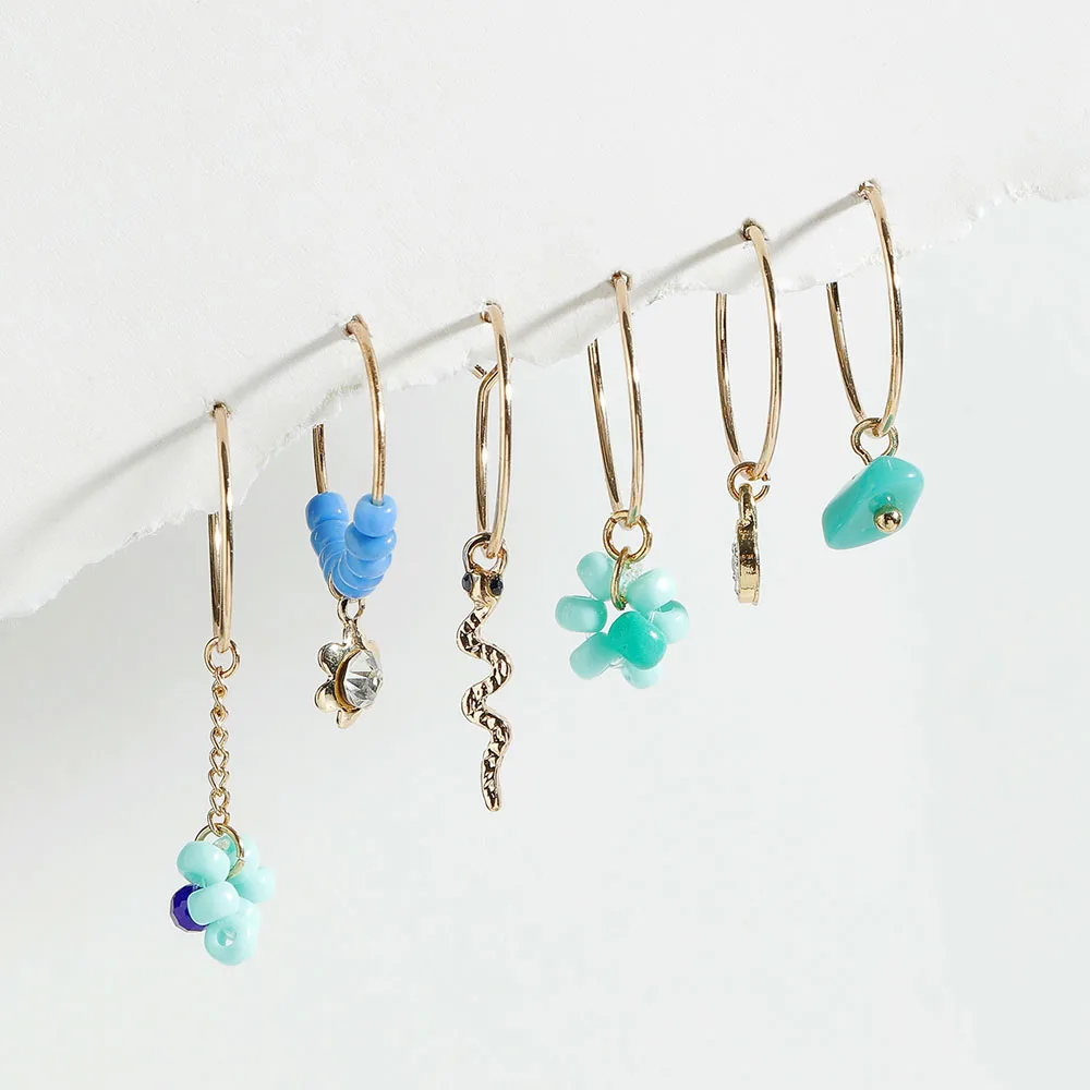 

Seed Beads Flower Small Pendant Asymmetrical Hoop Earring Set For Women Multiple Pierced Earrings