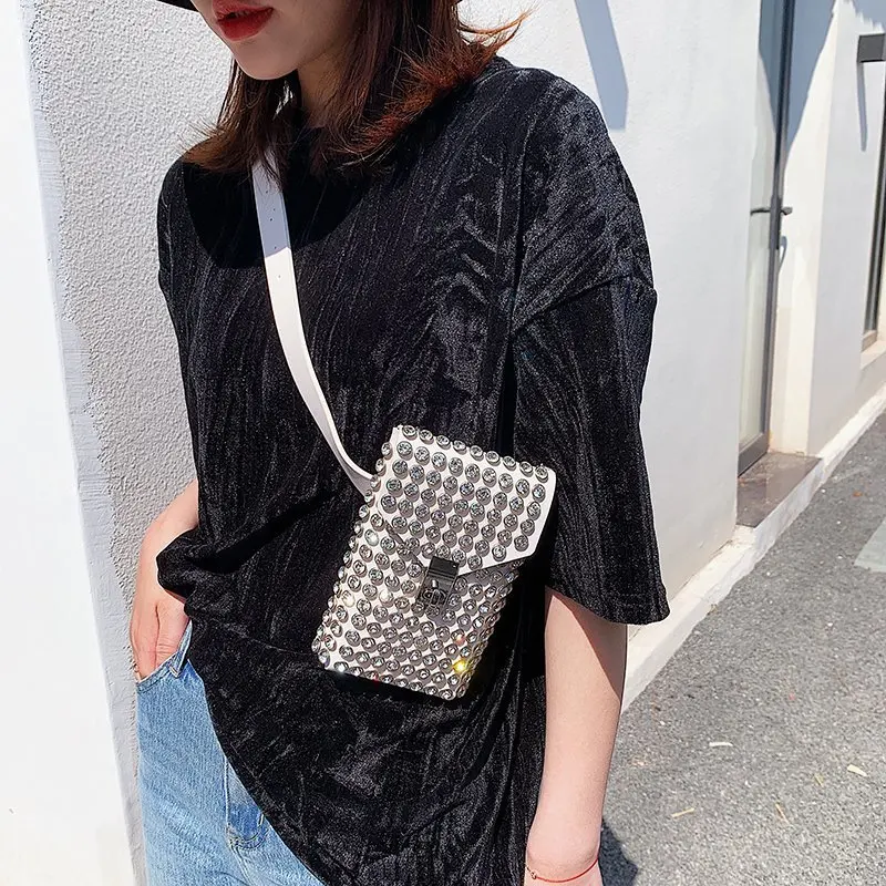 

Inlaid Diamond Mobile Phone Bags For Women 2021 Trendy Chain Crossbody Bag New Style Small Lady Pockst Handbags Ins Hot Bolsa